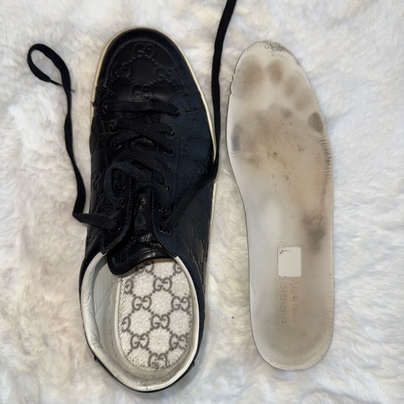 Gucci Leather Sneakers - Picture 11 of 15